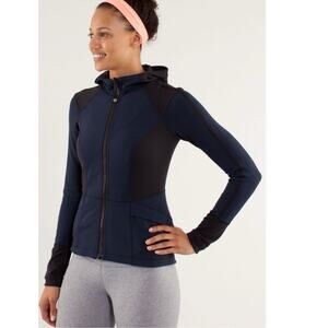 Lululemon Studio Surf Jacket Inkwell/ Black Size 10 sporty Active wear hoodie